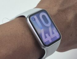 Review Xiaomi Smart Band 10 Pro: Harga Sejutaan, Fiturnya Bikin Nagih!