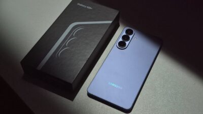 Apakah Galaxy S26+ Worth It untuk Daily Driver di 2026?