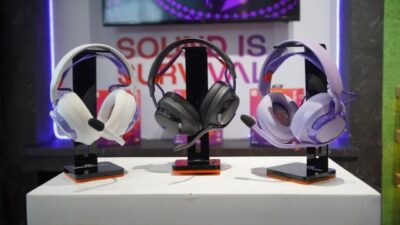 JBL Indonesia Luncurkan Headset Gaming JBL Quantum