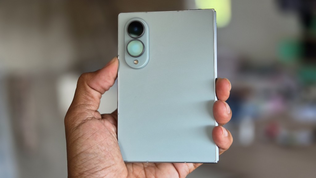 Desain Galaxy Z Fold8: Bukti Nyata HP Lipat Tipis dan Ringan Tanpa Kompromi