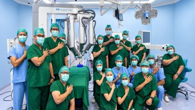 Primaya Hospital Instalasi Sistem Bedah Robotik SHURUI Pertama di Asia